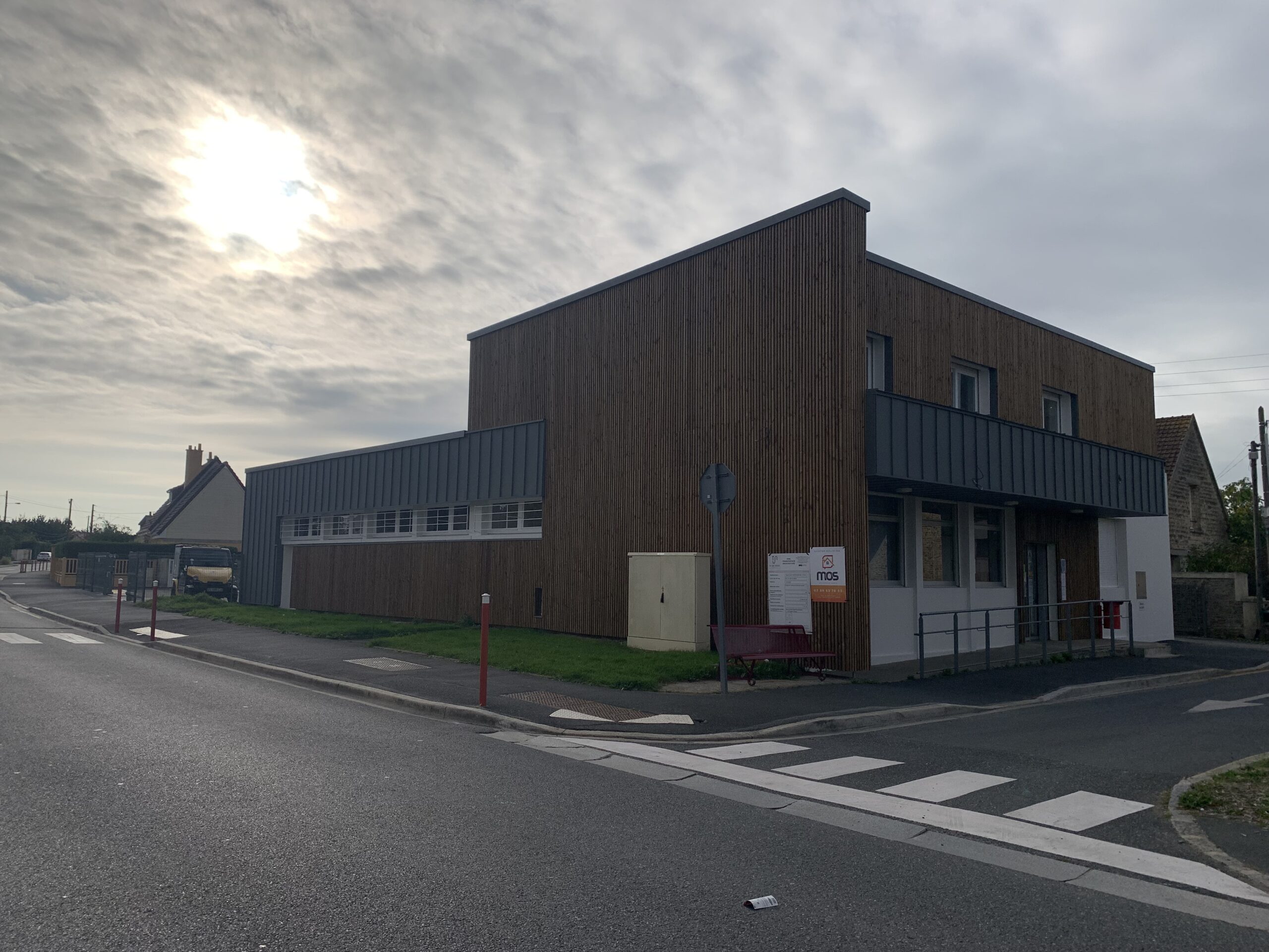 LA POSTE (14)